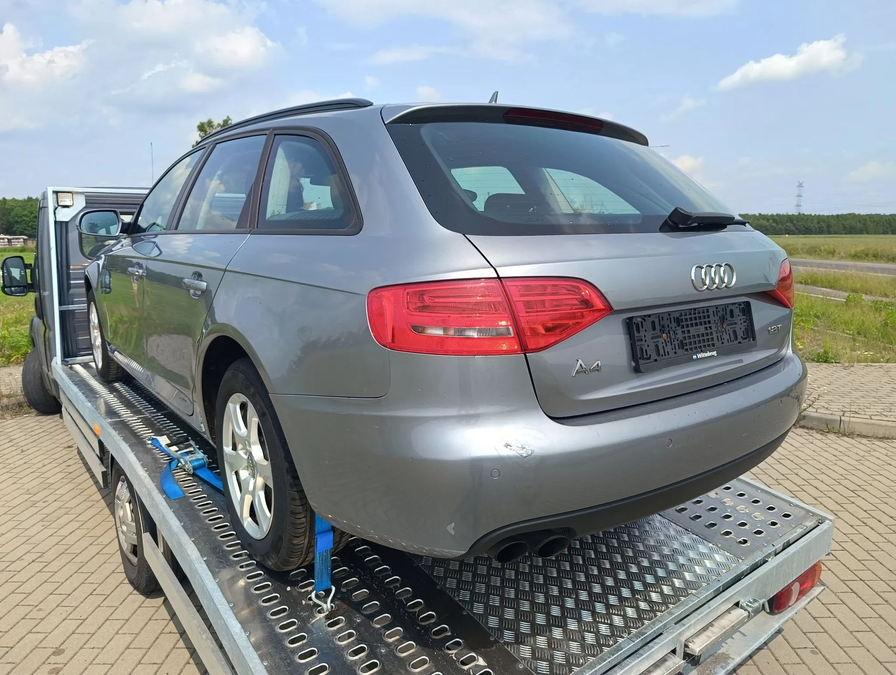 Audi A4 2009r tylko 118 tys km 1.8 benzyna