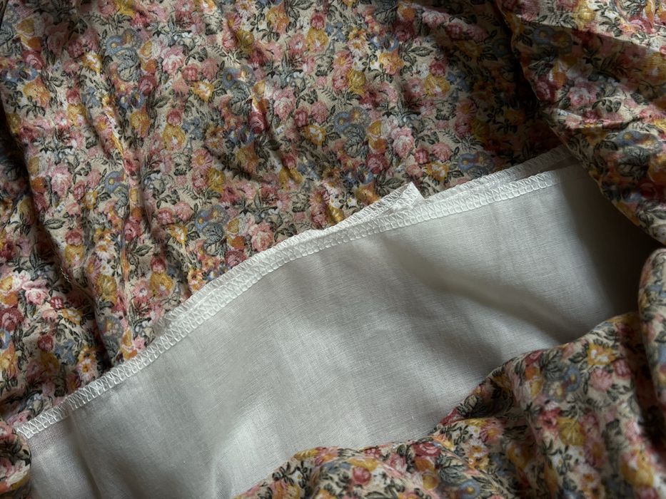 Довга вінтажна спідниця в квіточки