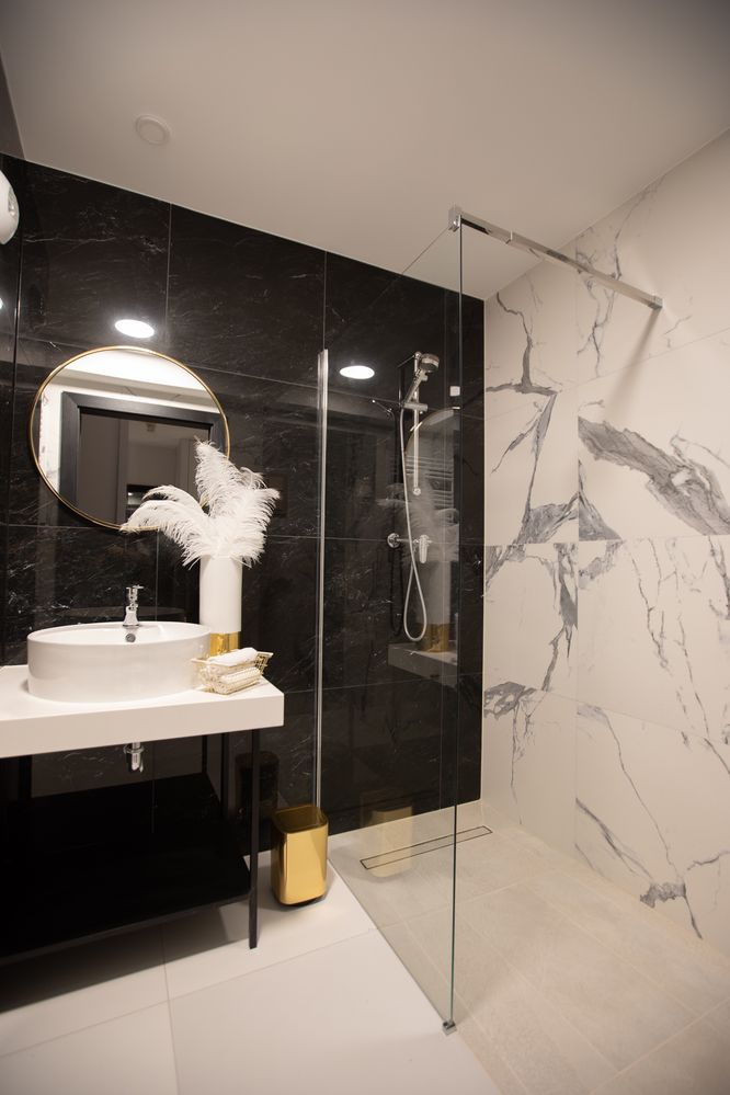 Apartament Gold JACUZZI SAUNA Kołobrzeg Zaręczyny Rocznice
