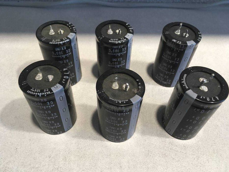 Конденсатори електролітичні 470мкФ, 500В