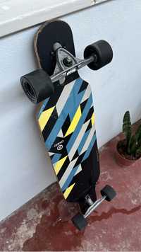 Skate longboard com rodas novas!