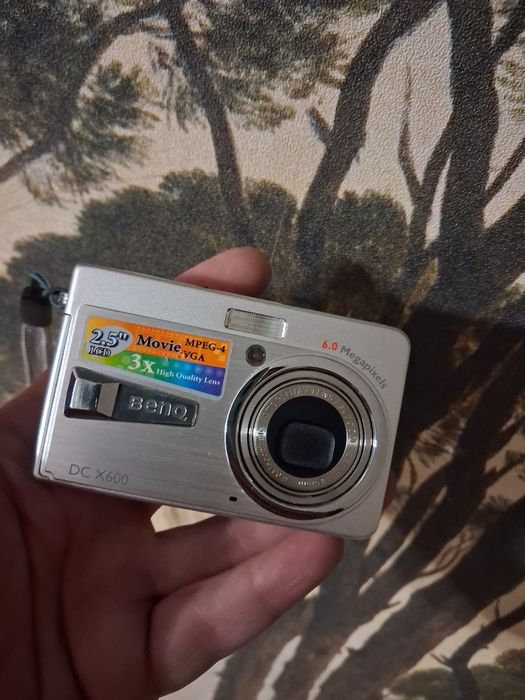 Цифровой фотоаппарат BenQ DC X600