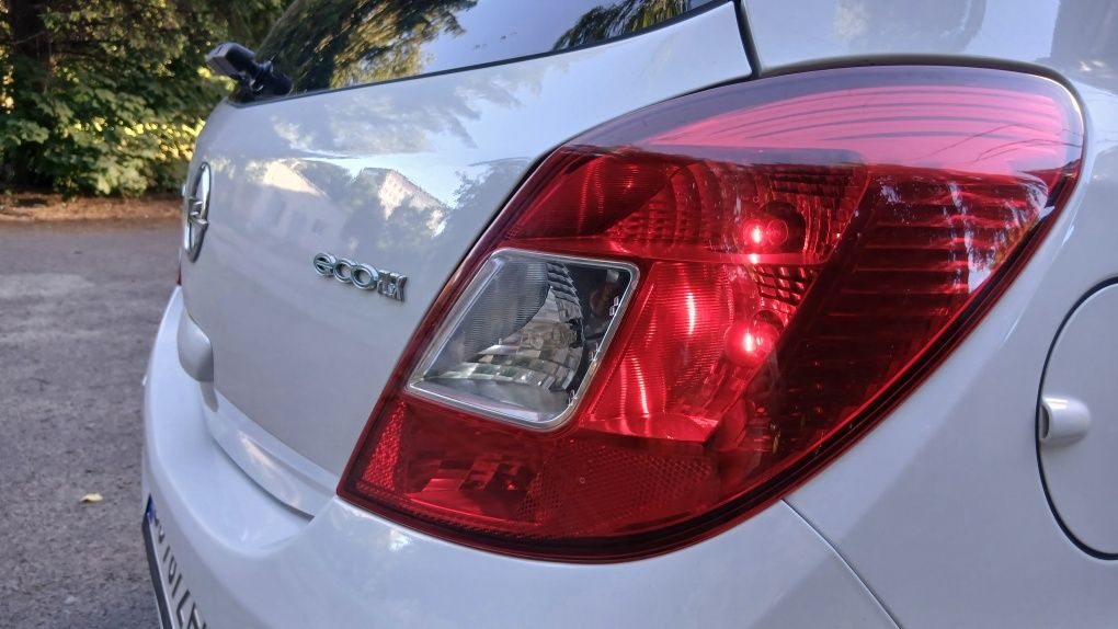 Продам Opel Corsa 1.2 2011 рік.