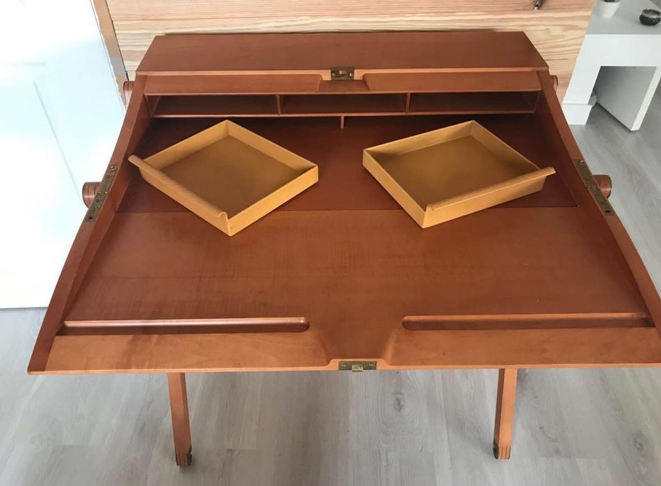 Hermés Pippa secretária dobrável