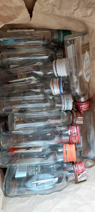 Zestaw szklanych butelek 100 ml - 70 sztuk