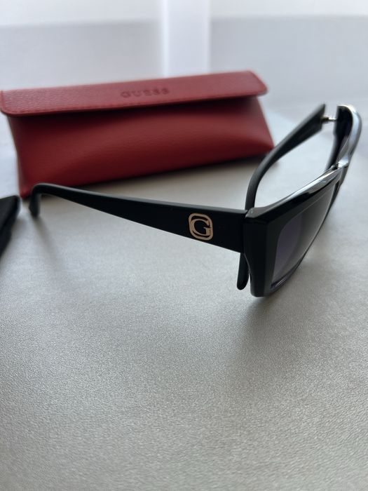 Сонцезахисні окуляри GUESS оригінал