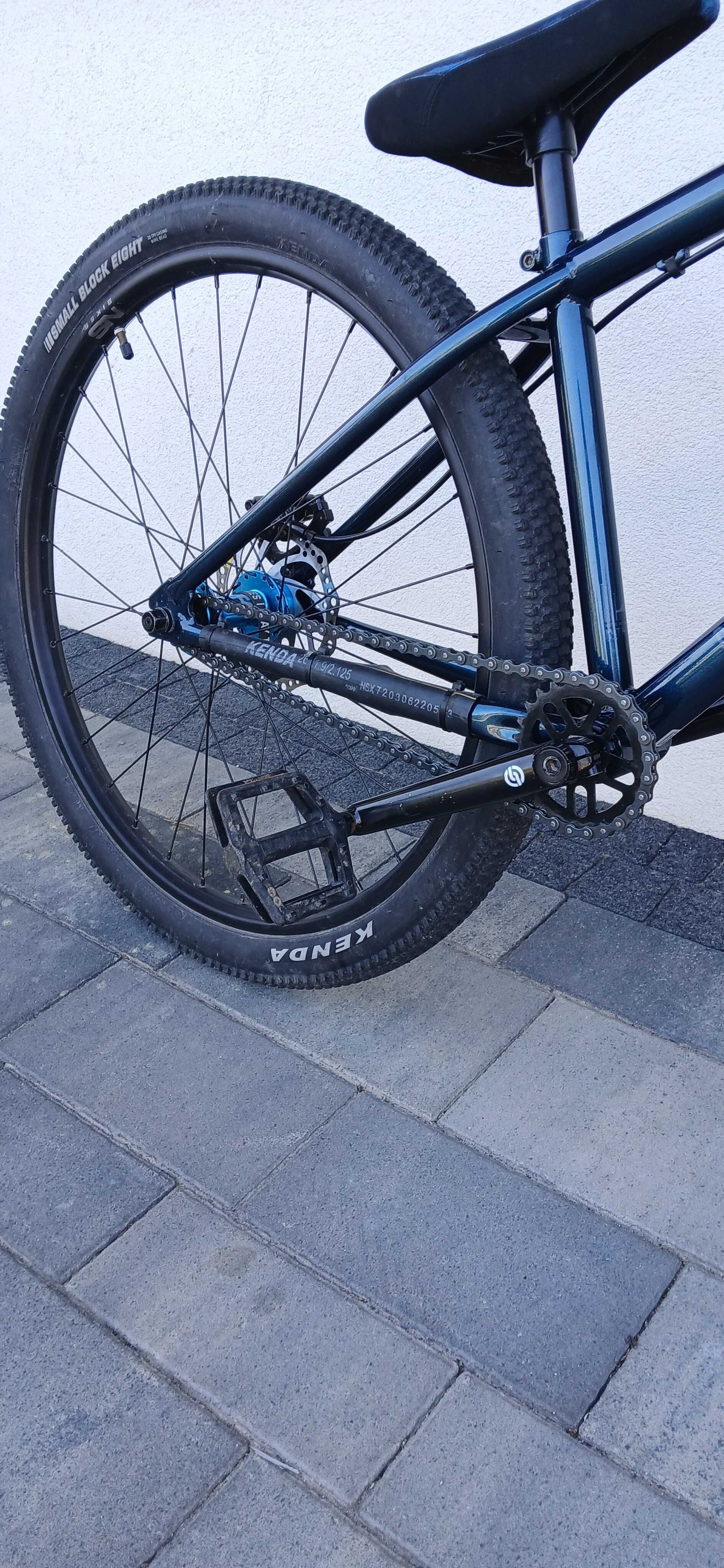 zadbany rower ns bike metropolis, używany 4 miesiące; +kask