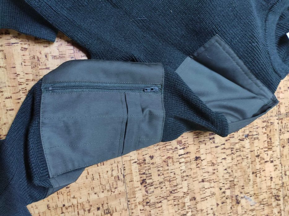 Camisola de lã Exército com Porta Canetas