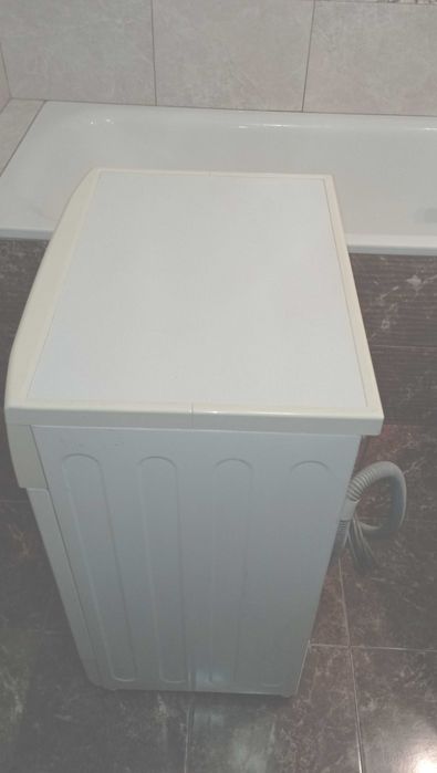 Пральна машина  LG WD-10180N