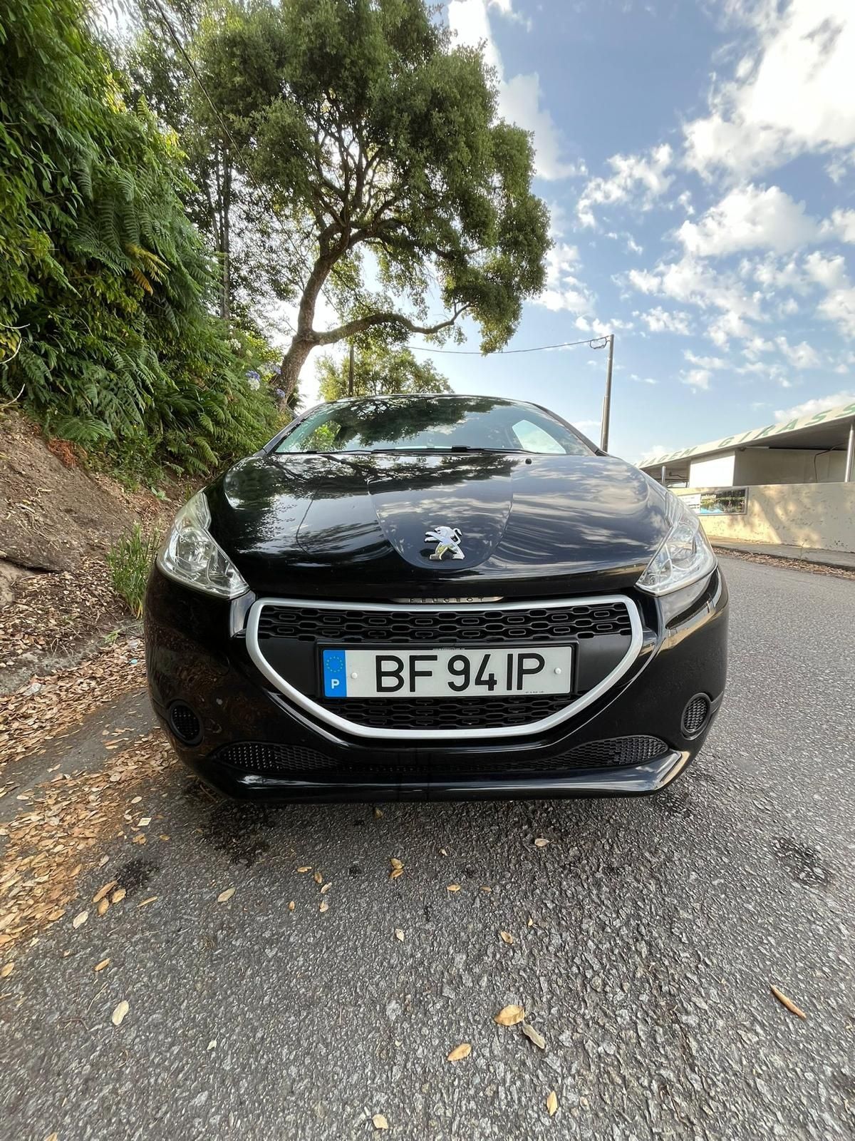 Peugeot 208 1.0 PureTech - Muito Bom Estado
