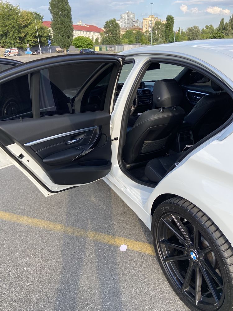 Продам BMW 330e I Perfomance