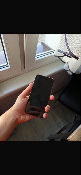 Iphone 13 pro Gold 128 gb + 6 case