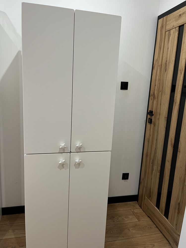 Szafa IKEA smastad