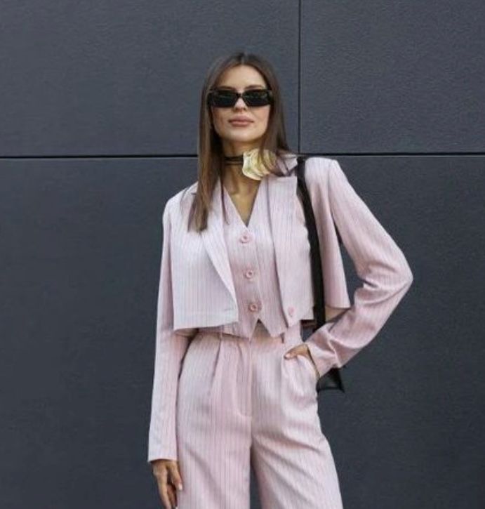 Рожевий піджак Amoslook