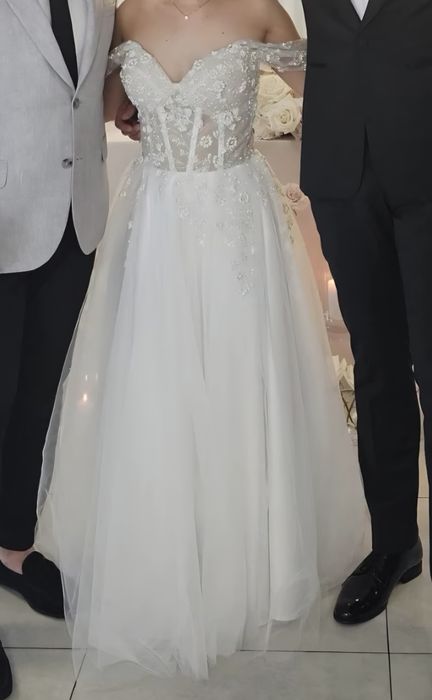 Suknia ślubna, Marry Me