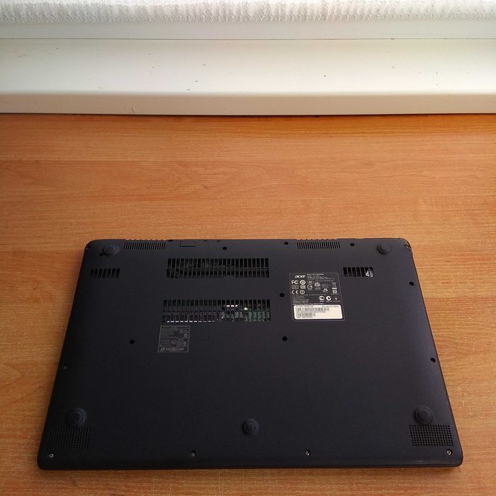 Acer Aspire V5-573G-54208G1Takk (NX.MCEEU.004) IPS