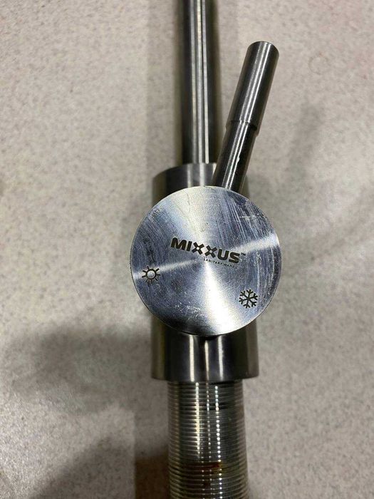 мойка кухонная нержавейка + смеситель кухонный + дозатор