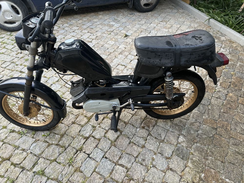Moto casal de duas
