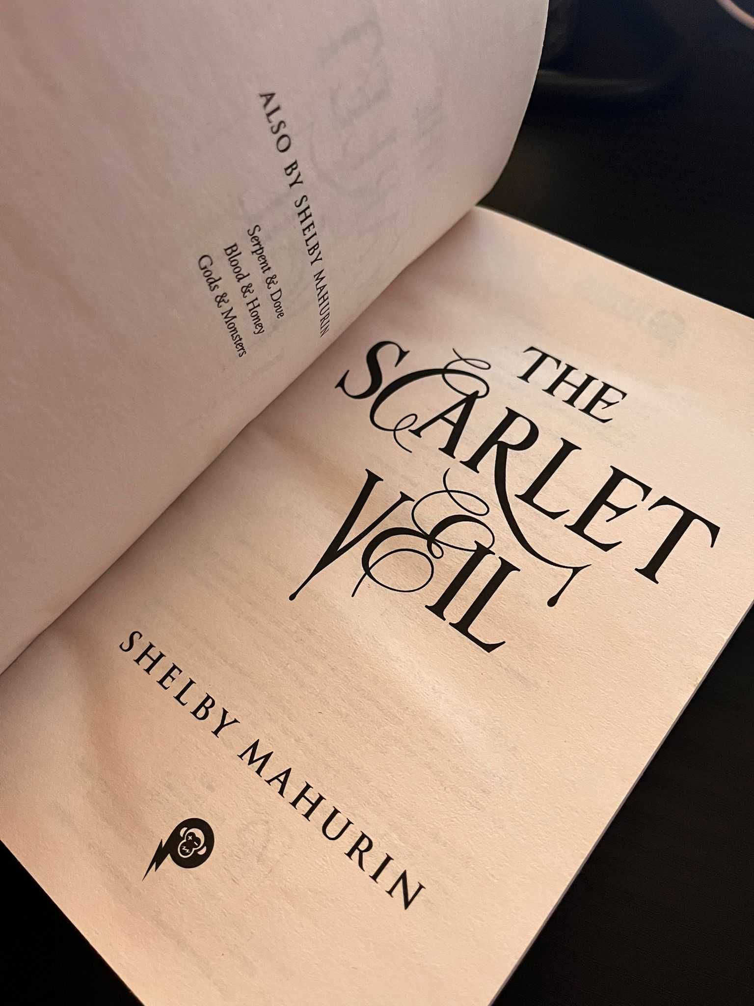 Book The Scarlet Veil – Shelby Mahurin