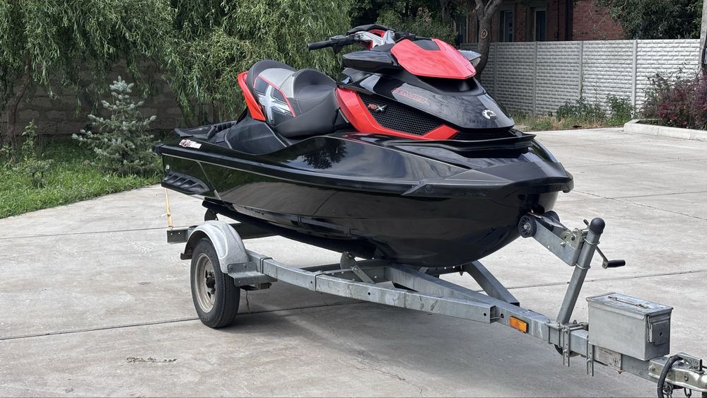 Гидроцикл BRP RXT-X 260 RS с пневмо