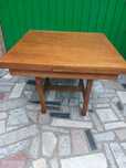 Mesa para sala em madeira massiça impecável