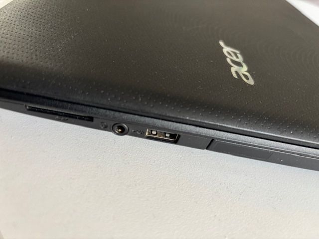 Laptop ACER - stan idealny