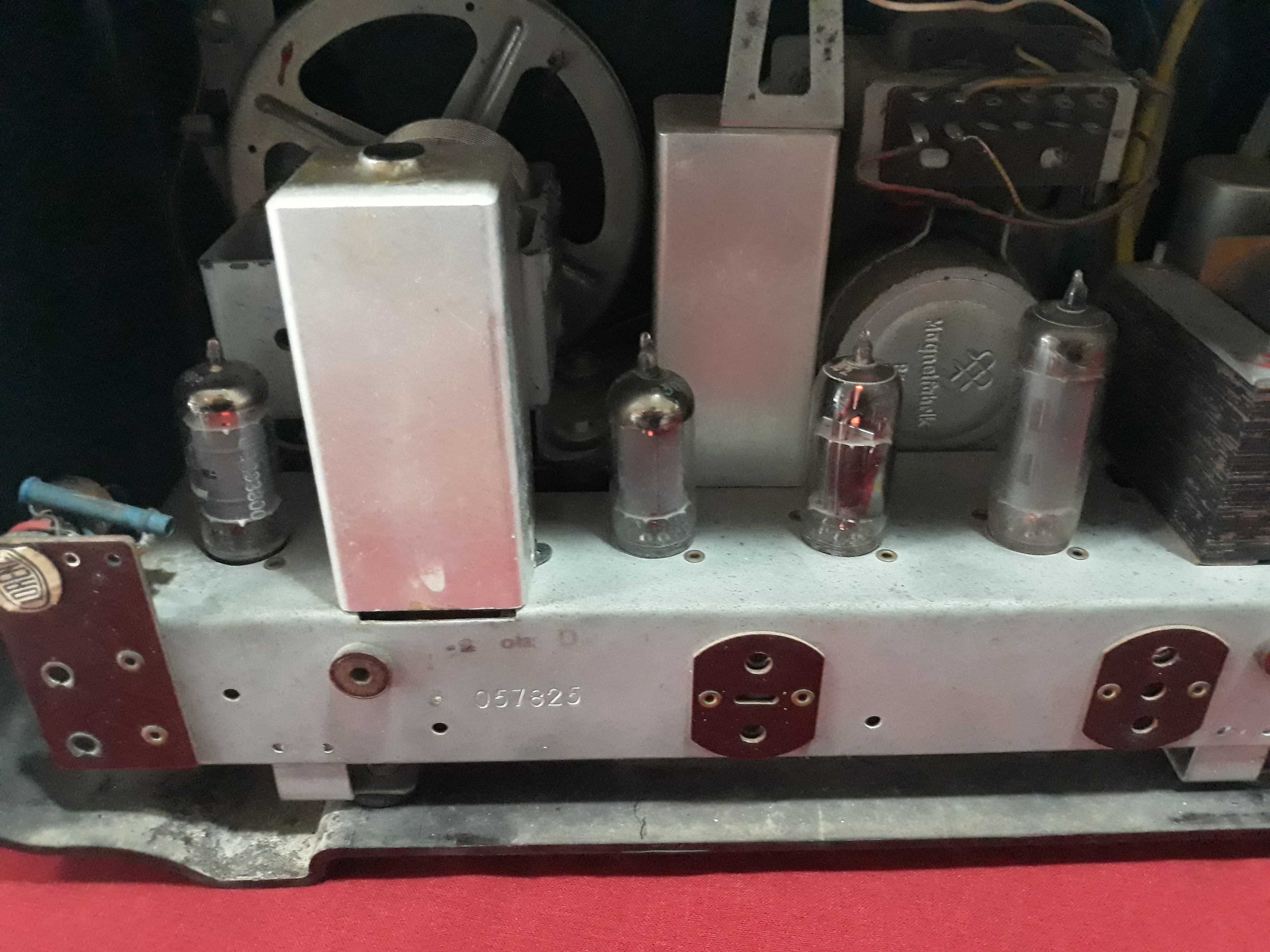 Radio Antigo Lorenz Elbe 3