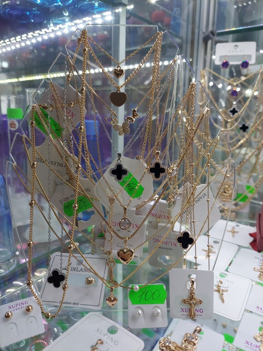Ван Кліф,Van Cleef, медичне золото, Ван клиф прикраси, браслети, сереж