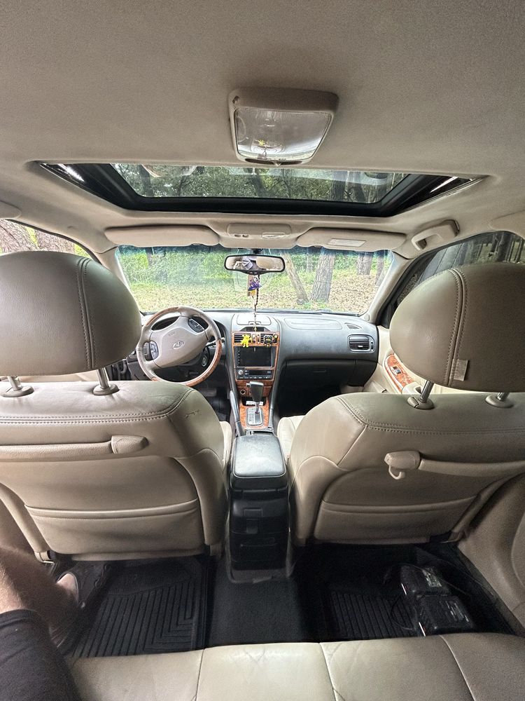Продам Nissan maxima