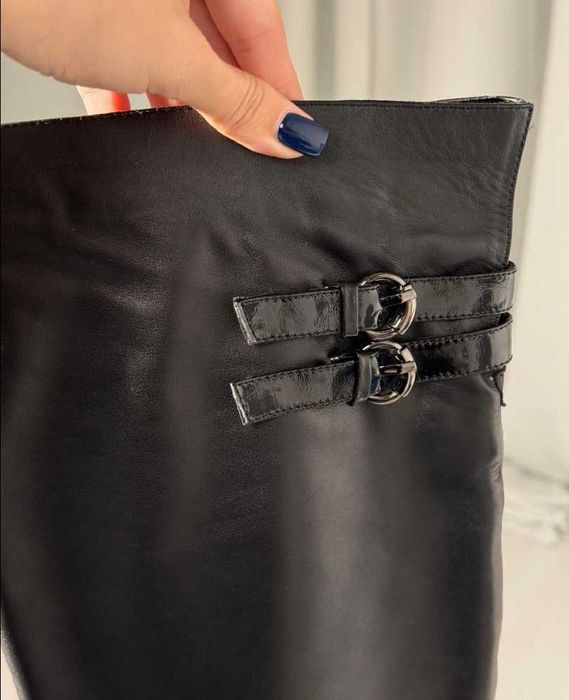 Продам жіночі чобітки