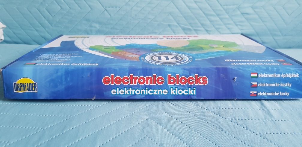 Elektroniczne klocki Dromader wiek 8+