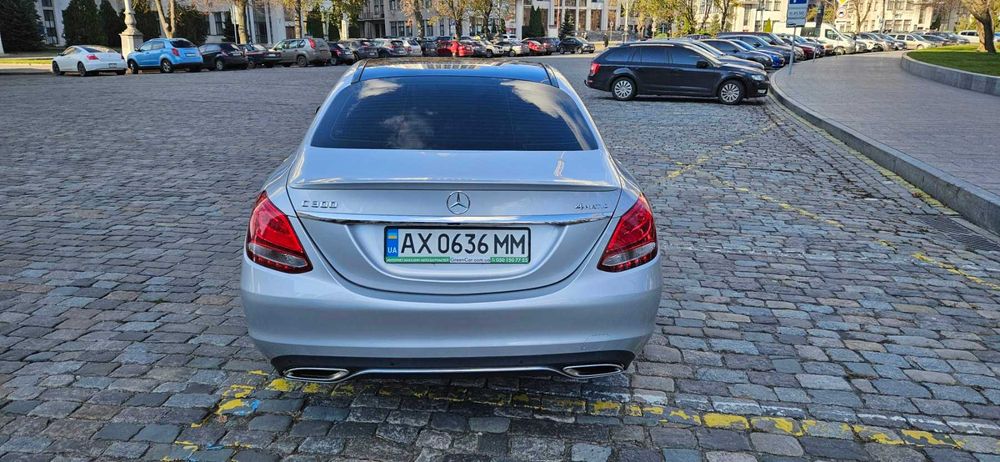 Mercedes-Benz 2015 C-Class