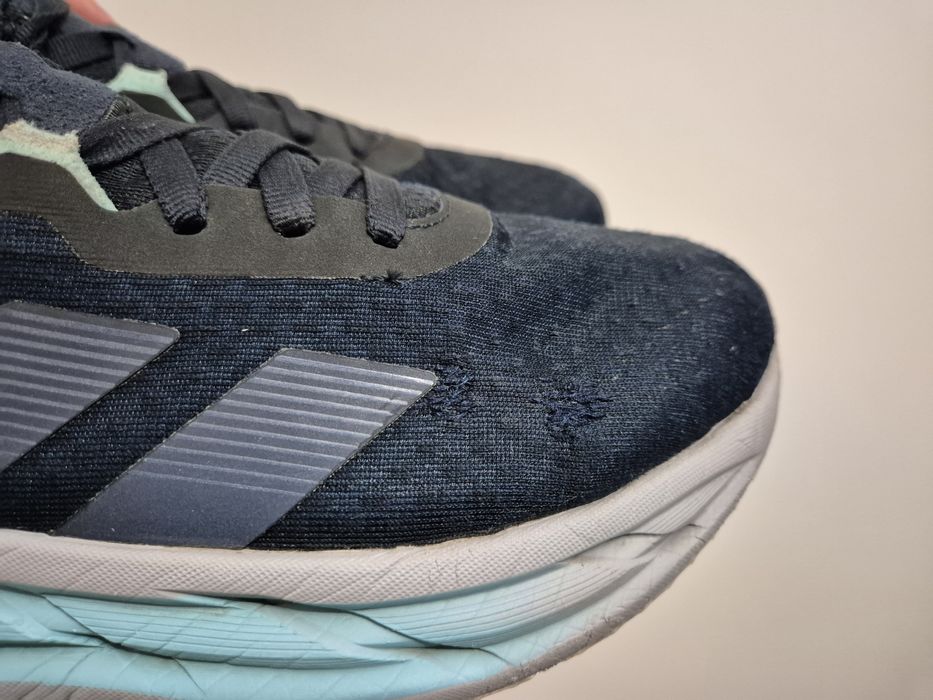 Buty męskie do biegania Adidas Adistar rozmiar 42.