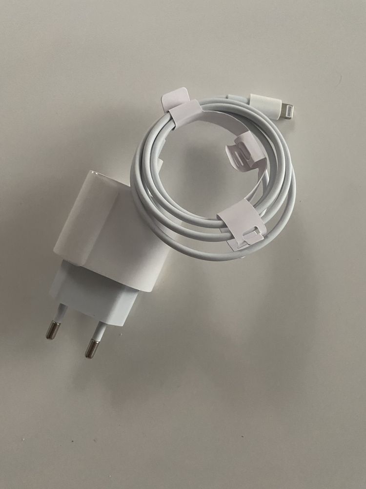 Certyfikat Apple - ładowarka USB C 20 W szybka ładowarka