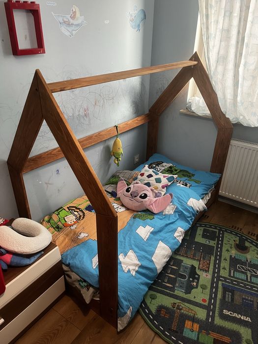 Łóżko dla dziecka 2 szt. drewniane + materace