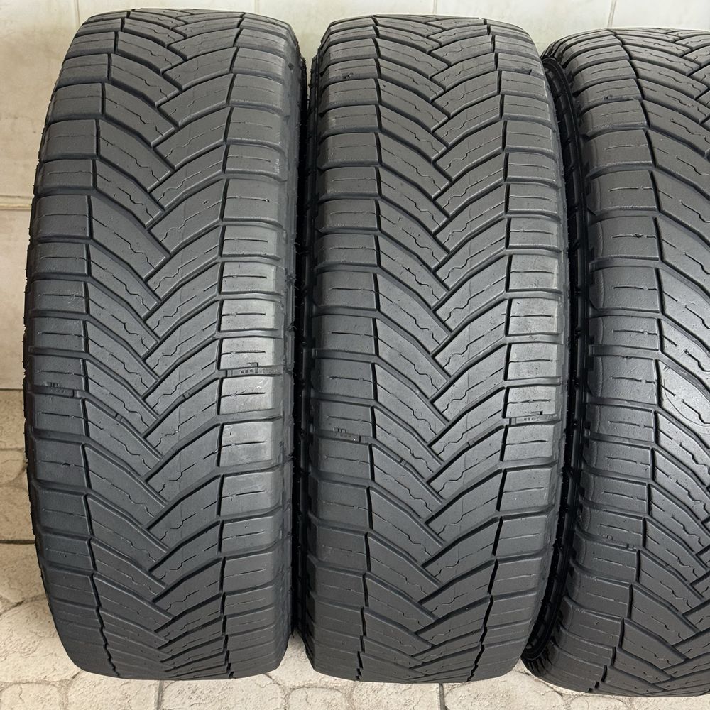 225/55/17 R17C Michelin Agilis CrossClimate