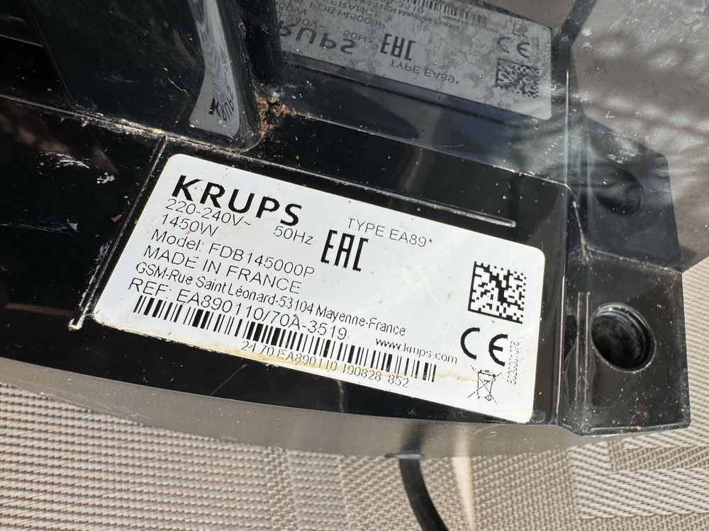 Uszkodzony Krups - cieknie!