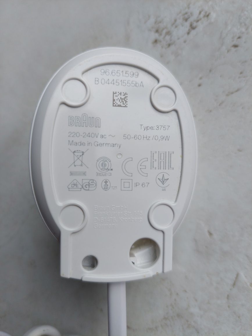 Оригінальна електрична зубна щітка Braun + зарядка