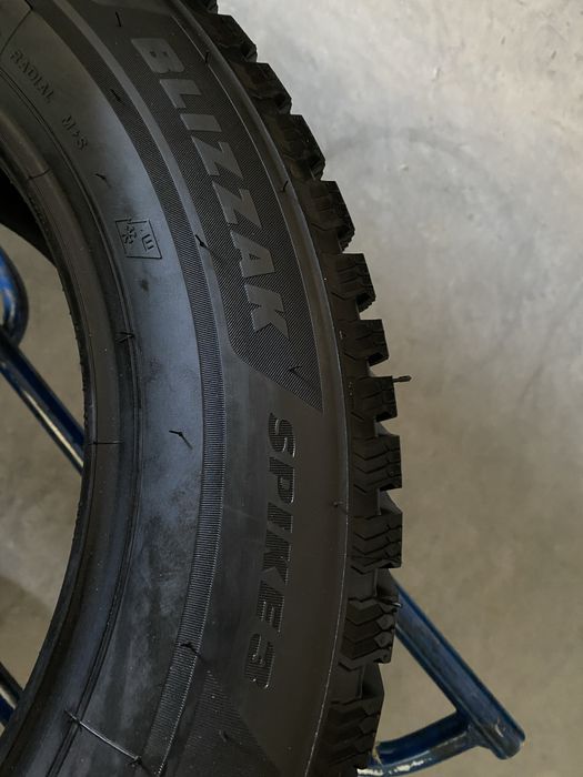 Шини нові 225/60/17 - 4шт Bridgestone Blizzak Spike 3 зима