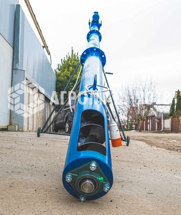 Гвинтовий конвеєр. Шнековый погрузчик.Транспортер зерна,зернопогрузчик