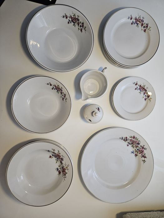 Porcelana Włocławek - serwis stołowy, zestaw obiadowy