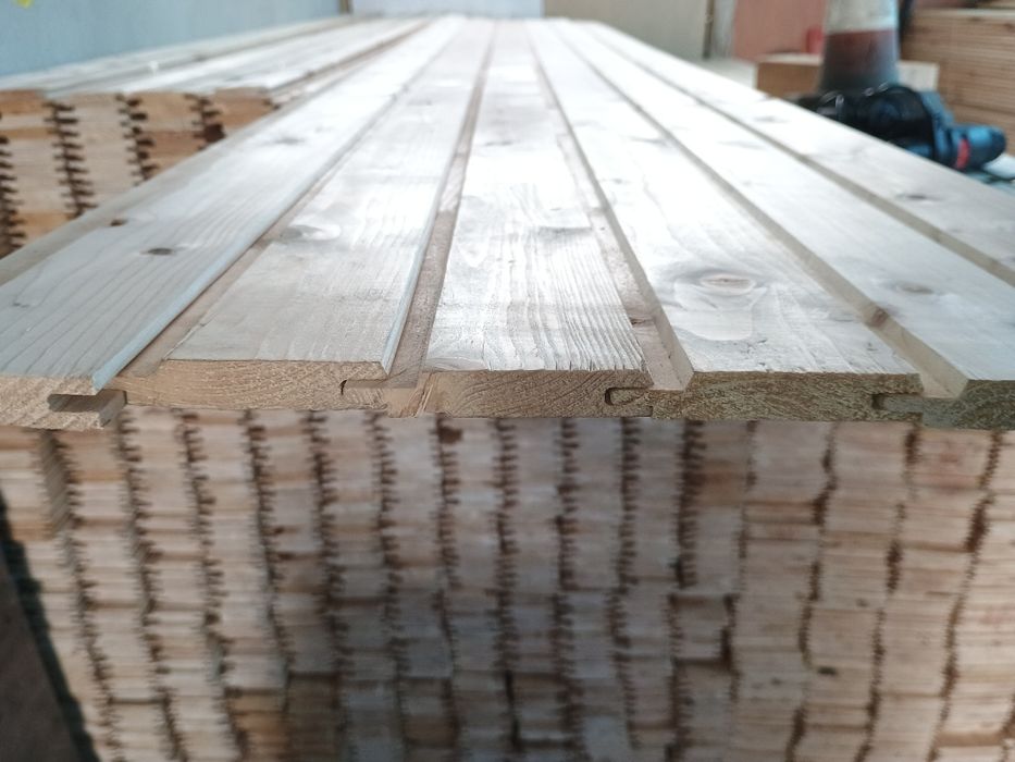 Boazeria, deska świerkowa 12x70mm