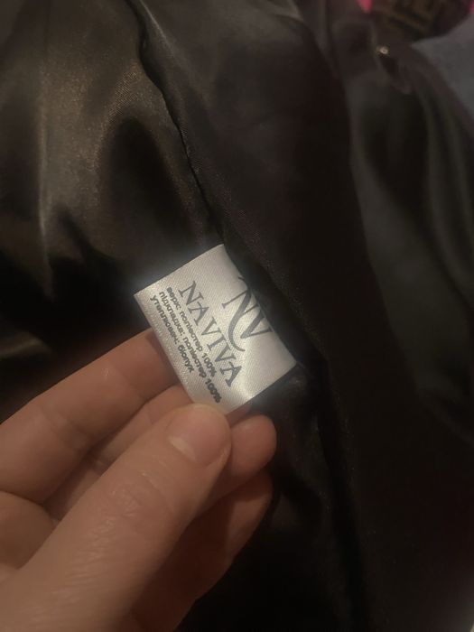 Стильна зимова куртка, пуховик