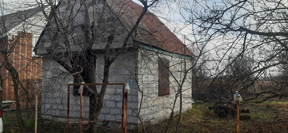 Продам дачу в садовому товаристві "Залив"