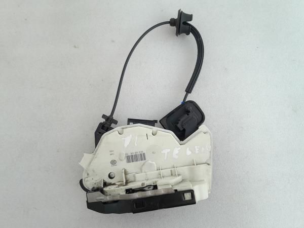 Fechadura / fecho porta trás esquerdo SEAT Leon (5F1)