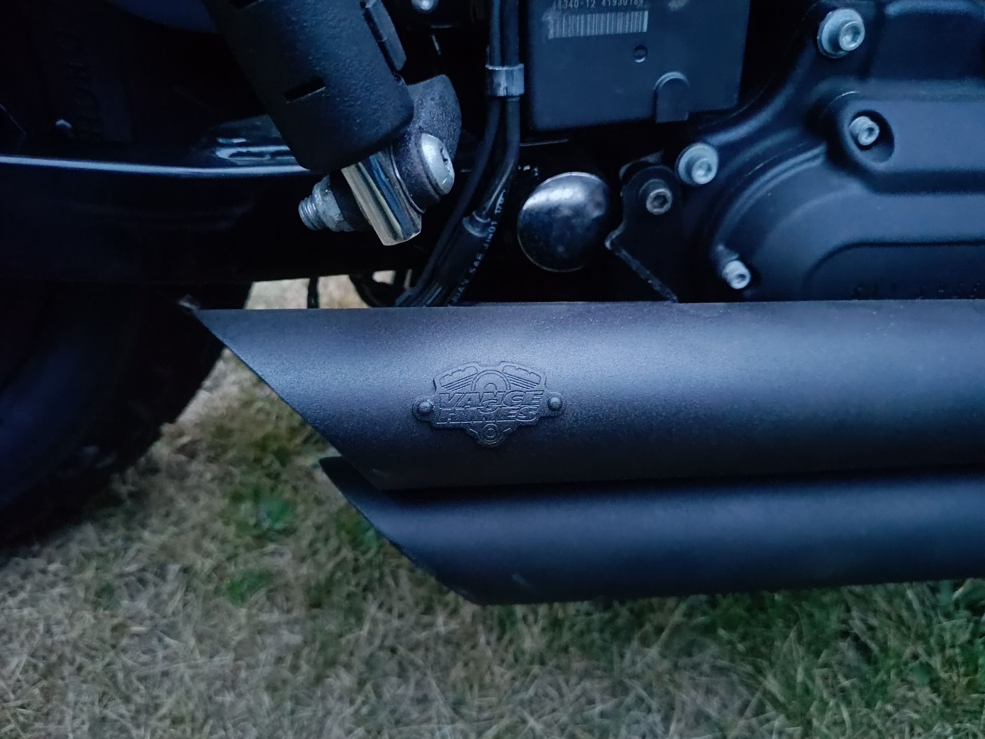 Harley Davidson Dyna Low