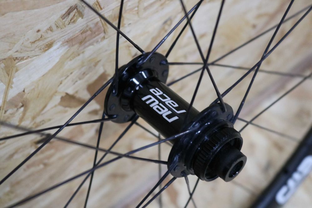 Bicicleta Rodas carbono New Race C4A - Clincher/Tubeless