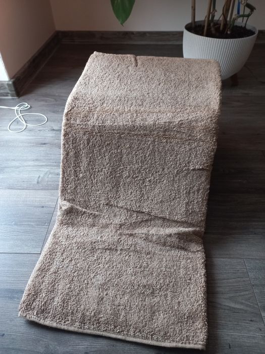 Sześć nowych ręczników kąpielowych