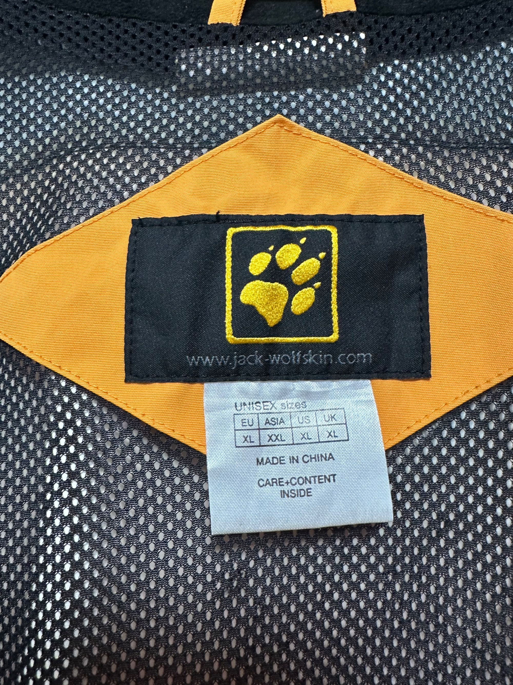 Ветровка jack wolfskin XL размер на мембране texapore