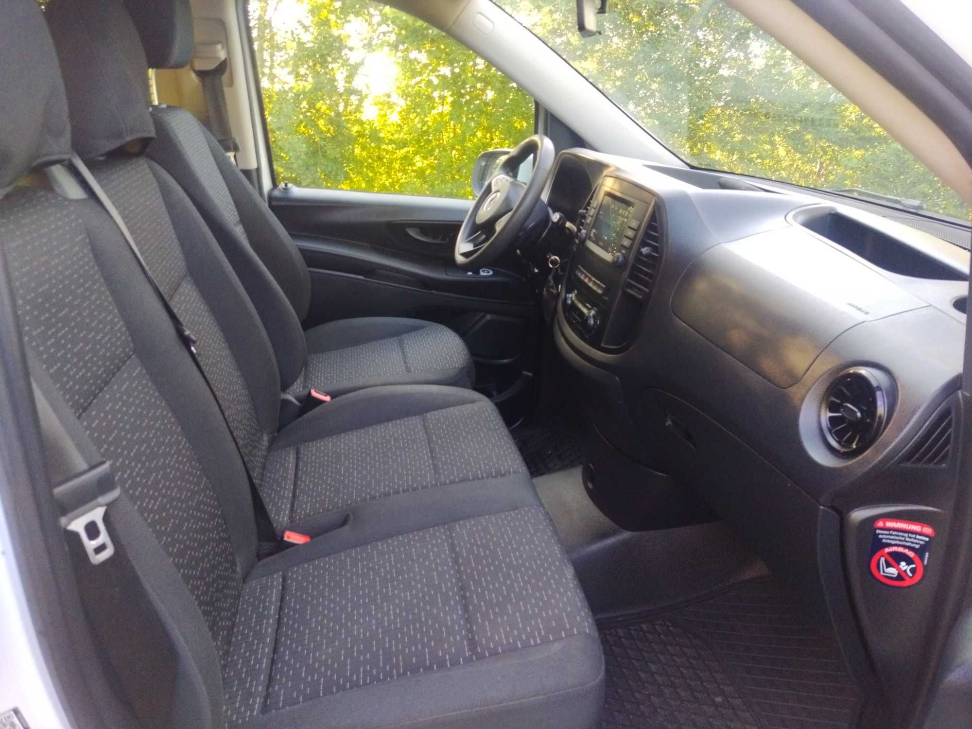 Mercedes Benz Vito Tourer 9 os.  9G-Tronic  2022 rok